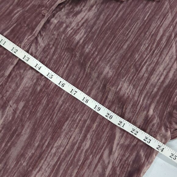 Vici Top Womens Medium Mauve Velvet Button Front Blouse - Picture 8 of 9